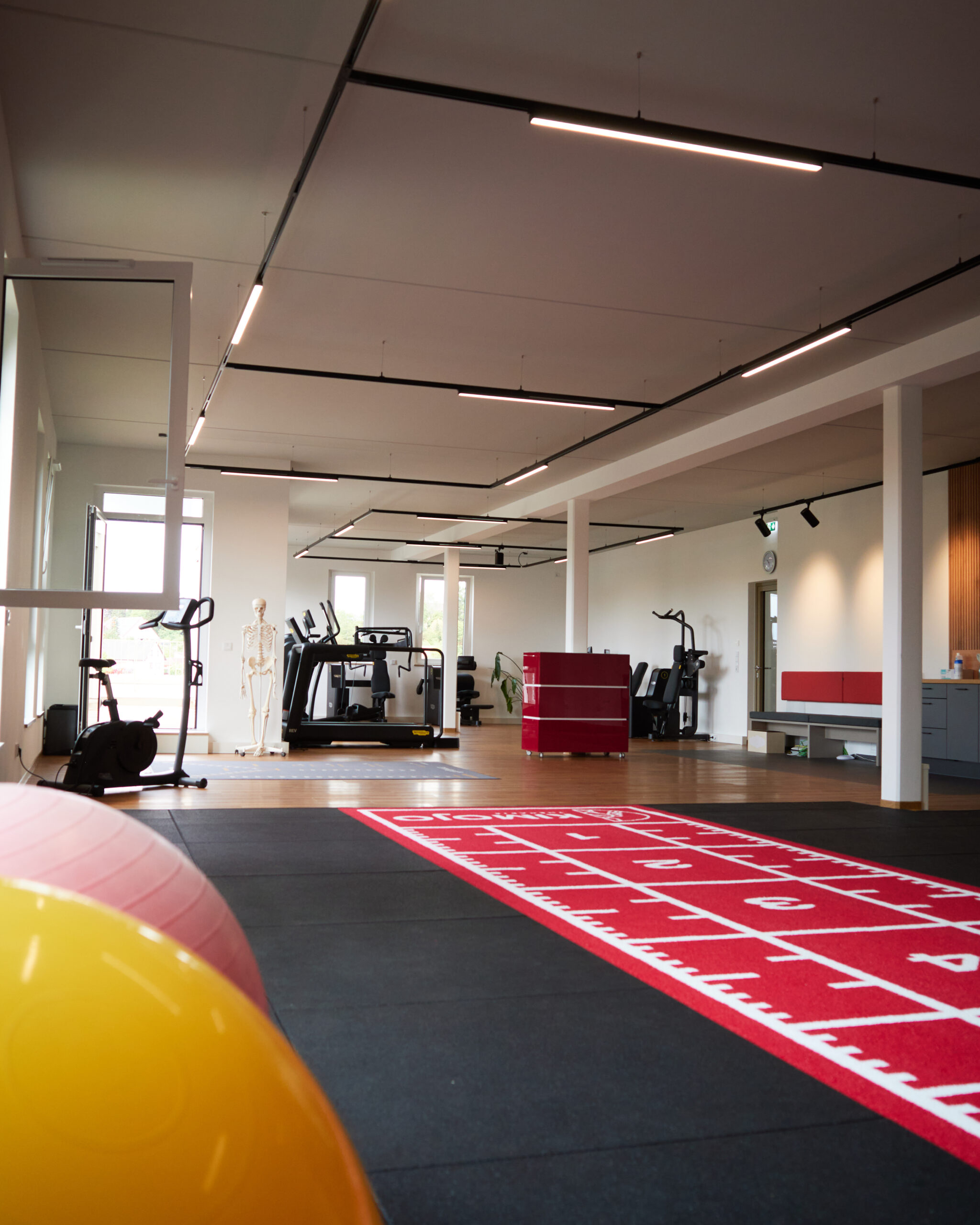 Freifläche mit Sprintbahn im KIMOJO Club